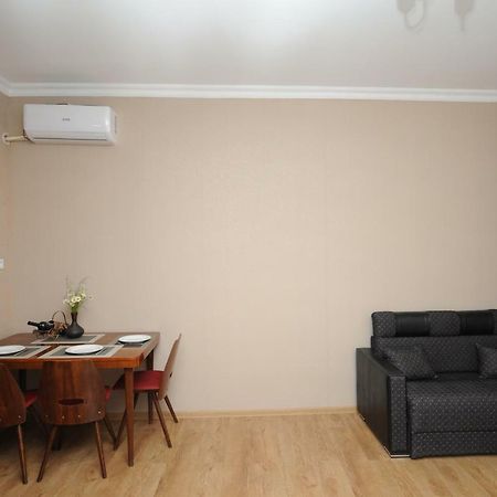 Shako'S Apartments Тбилиси Экстерьер фото