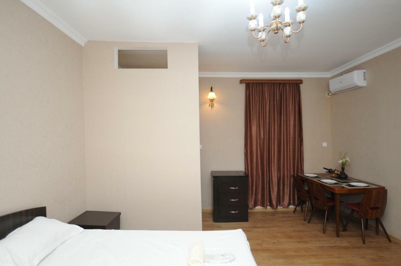 Shako'S Apartments Тбилиси Экстерьер фото